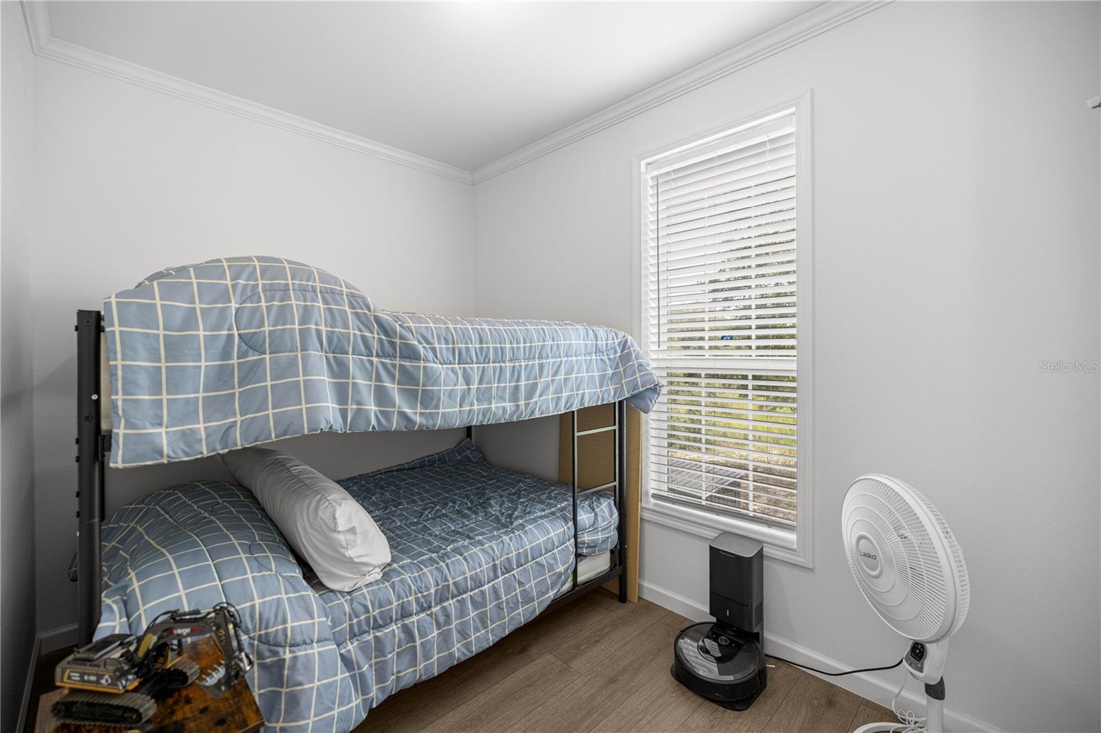 TWIN LAKES RANCHETTES - Residential