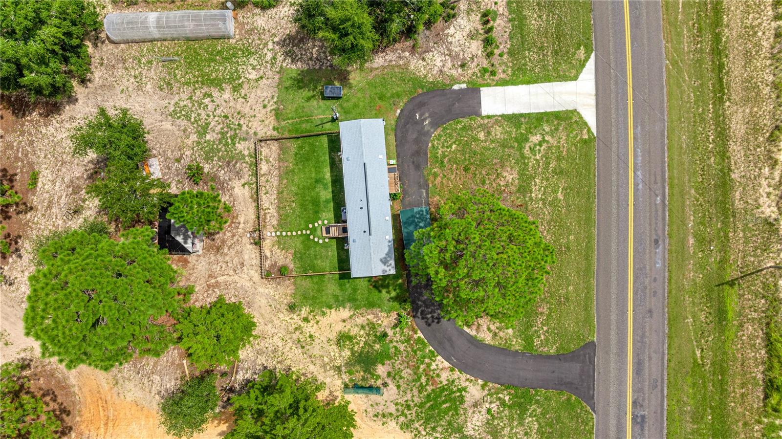 TWIN LAKES RANCHETTES - Residential