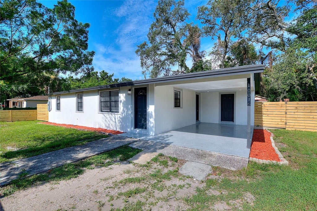 Photo of 10016 N 10th Street, Tampa, FL 33612 (MLS # TB8539045)
