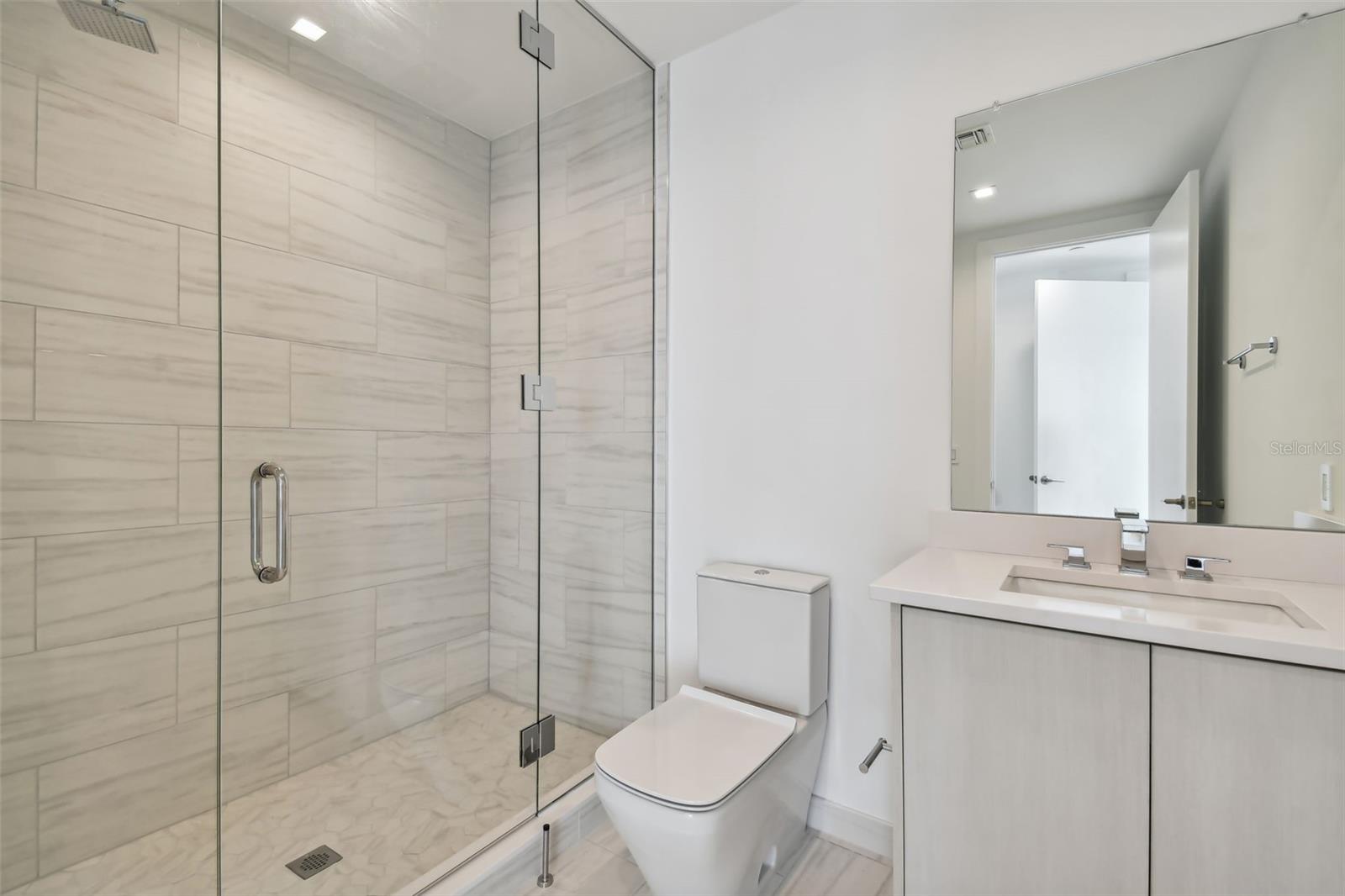 MARINA POINTE EAST A CONDOMINIUM - Residential