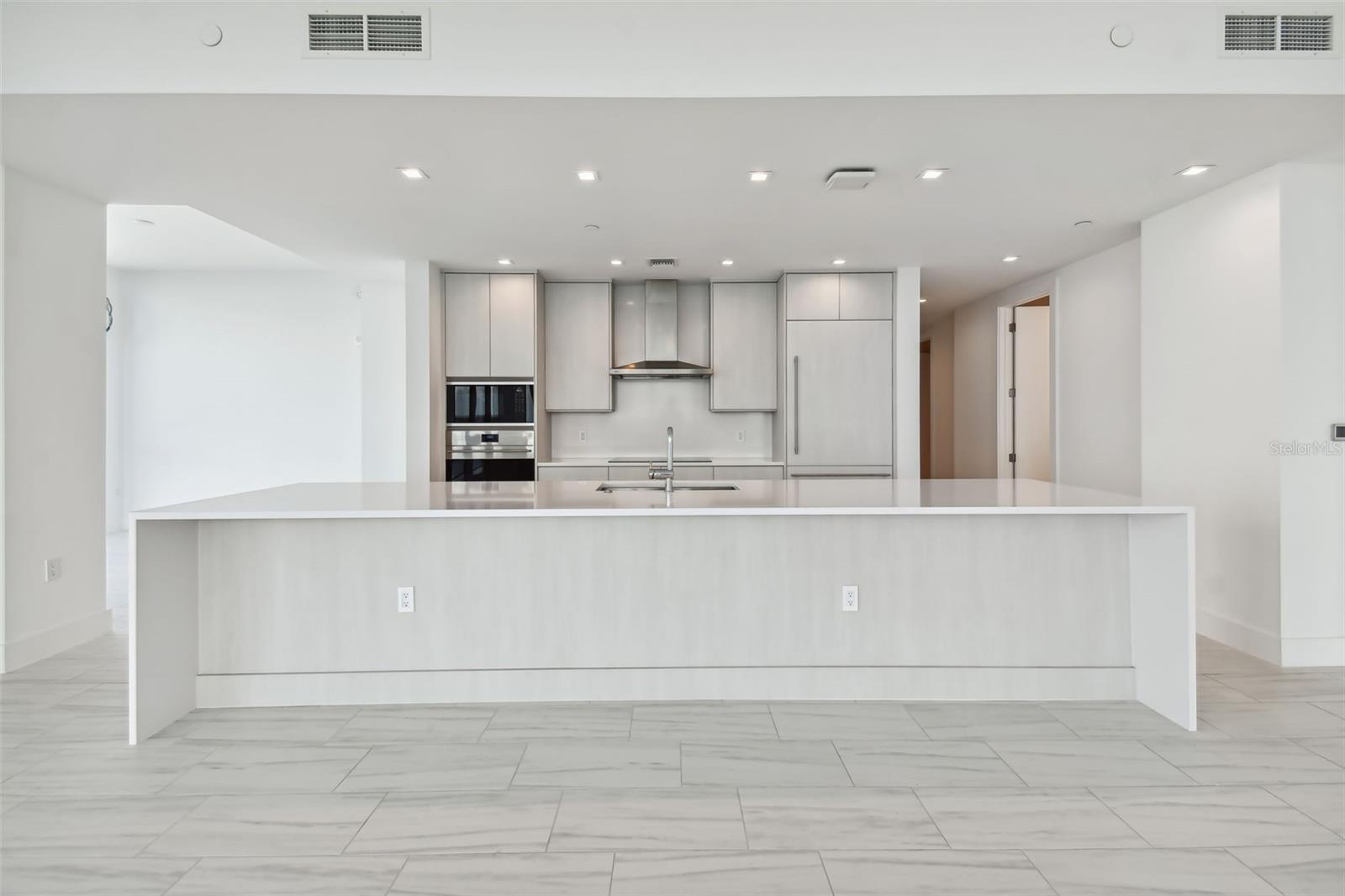 MARINA POINTE EAST A CONDOMINIUM - Residential