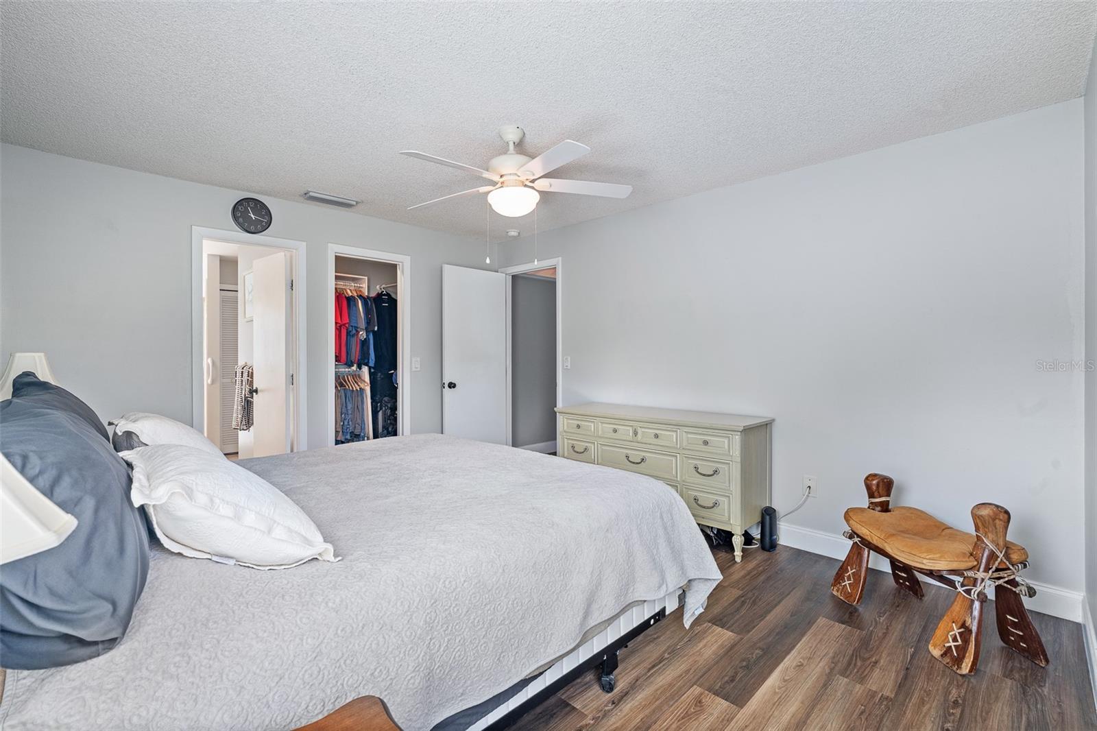 HICKORY VILLAGE REP - Residential