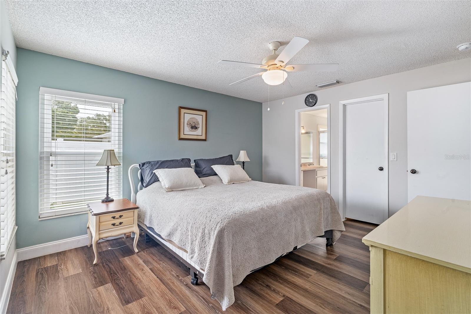 HICKORY VILLAGE REP - Residential