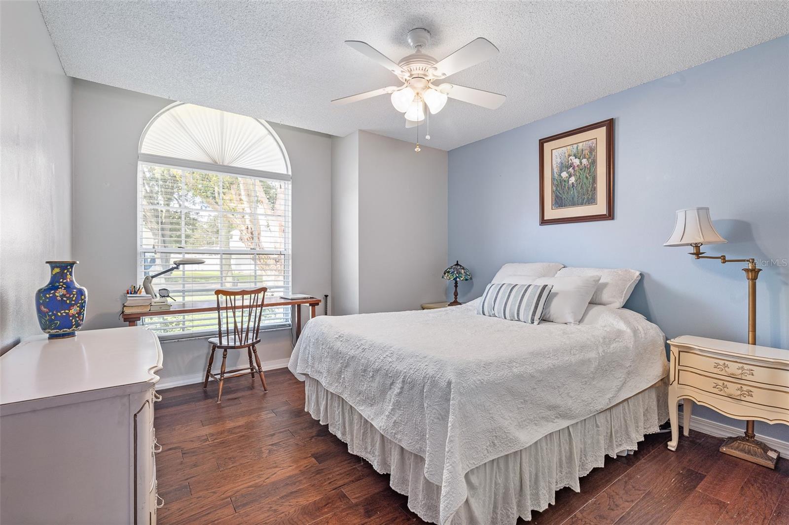 HICKORY VILLAGE REP - Residential