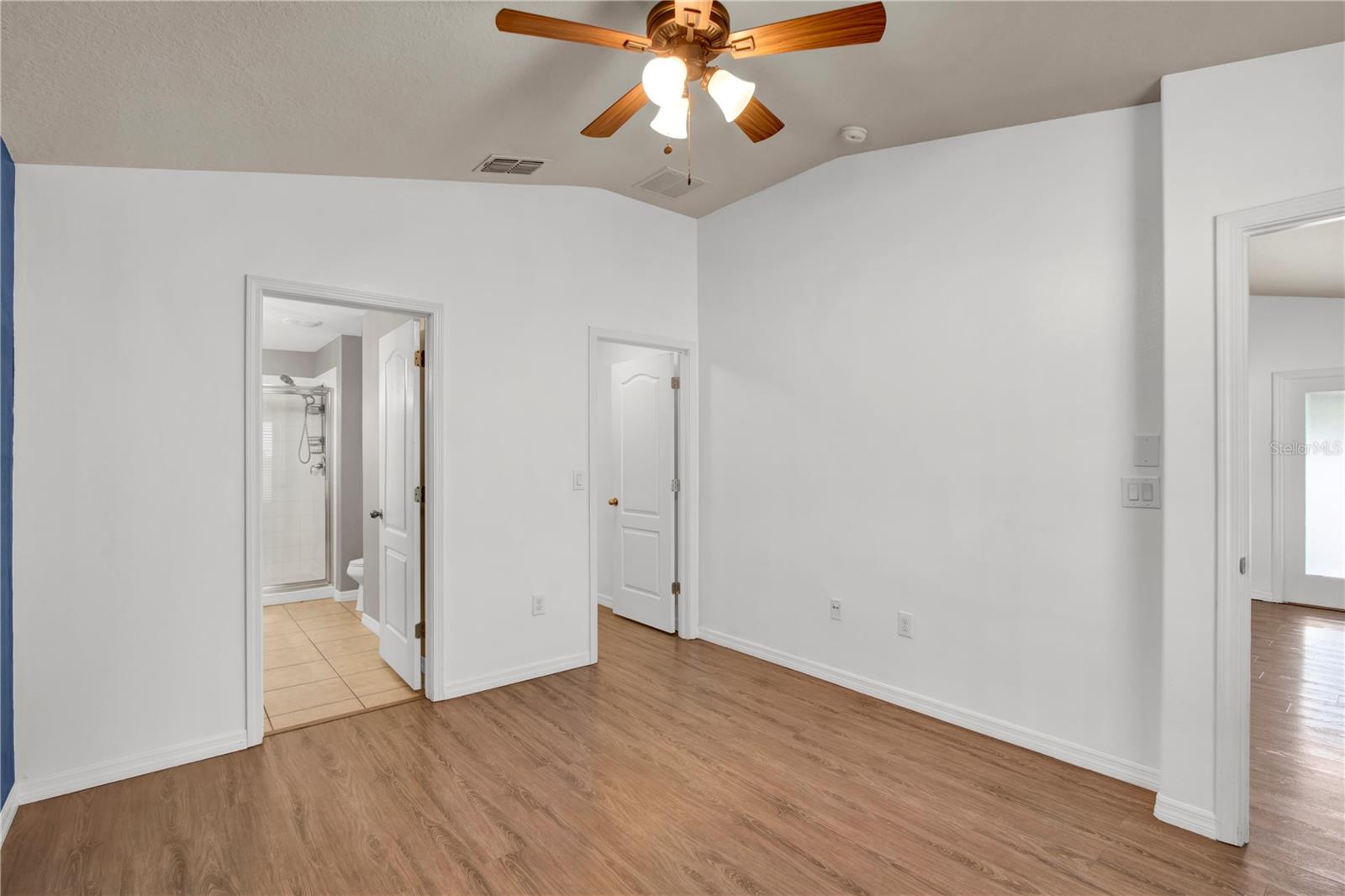 HAMPTON HILLS SOUTH PH 02 - Residential Lease