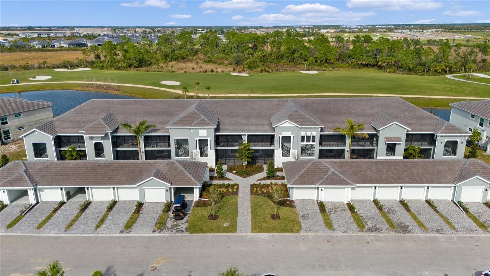WELLEN PARK GOLF AND COUNTRY CLUB - Residential Lease