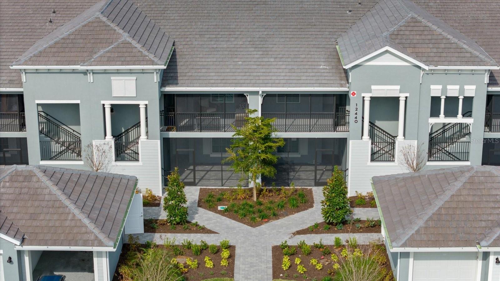 WELLEN PARK GOLF AND COUNTRY CLUB - Residential Lease