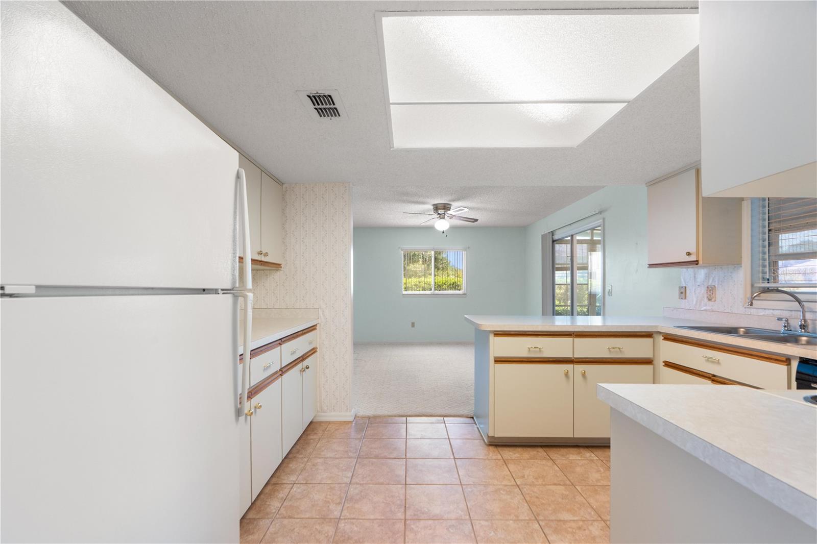 SPRUCE CRK 04 - Residential