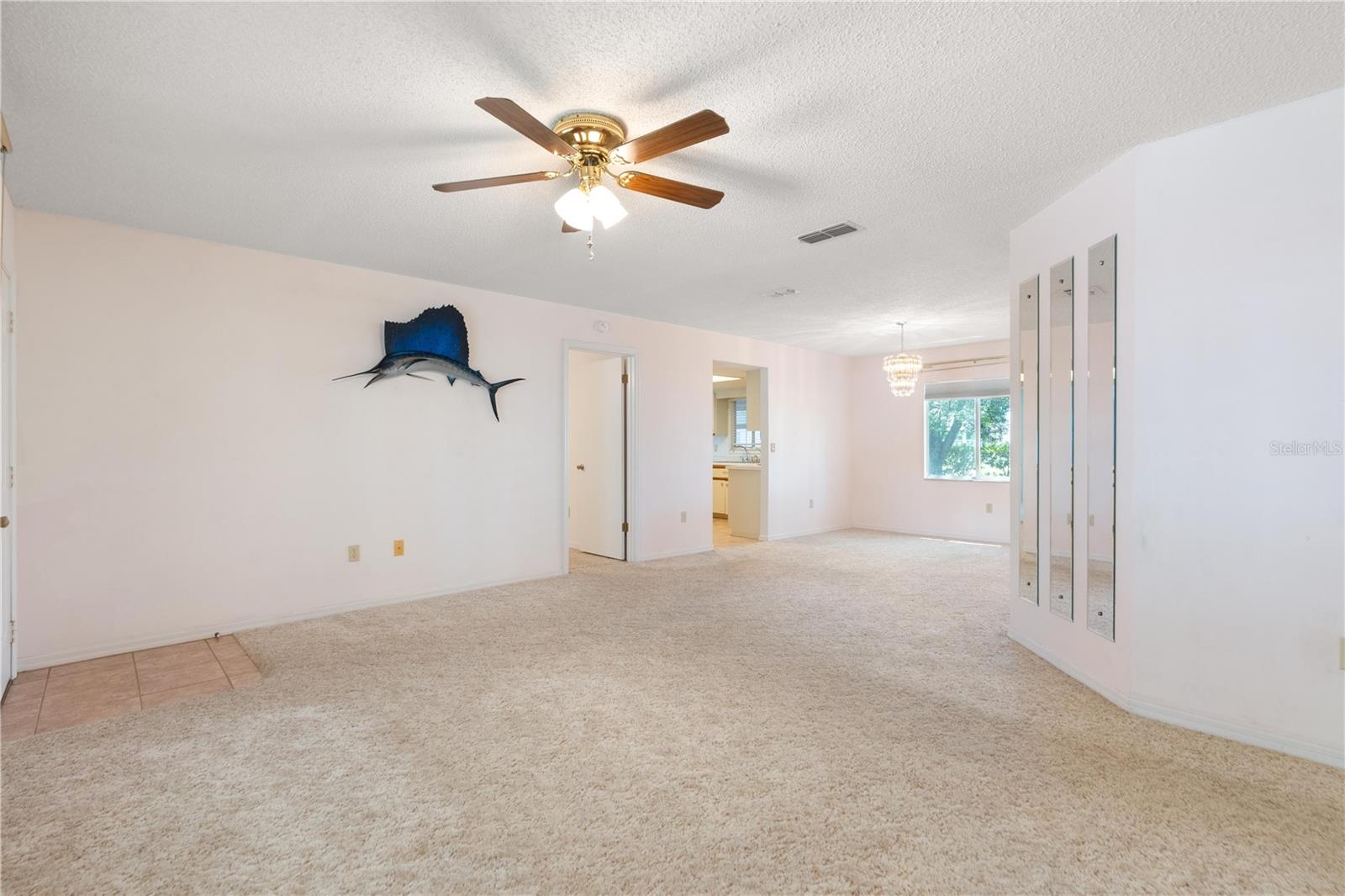 SPRUCE CRK 04 - Residential