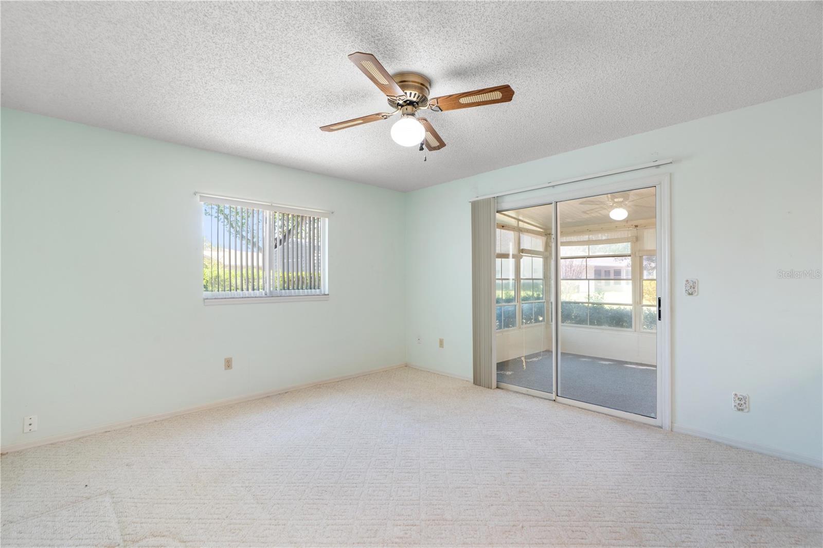 SPRUCE CRK 04 - Residential