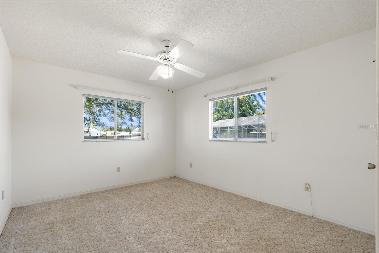 SPRUCE CRK 04 - Residential