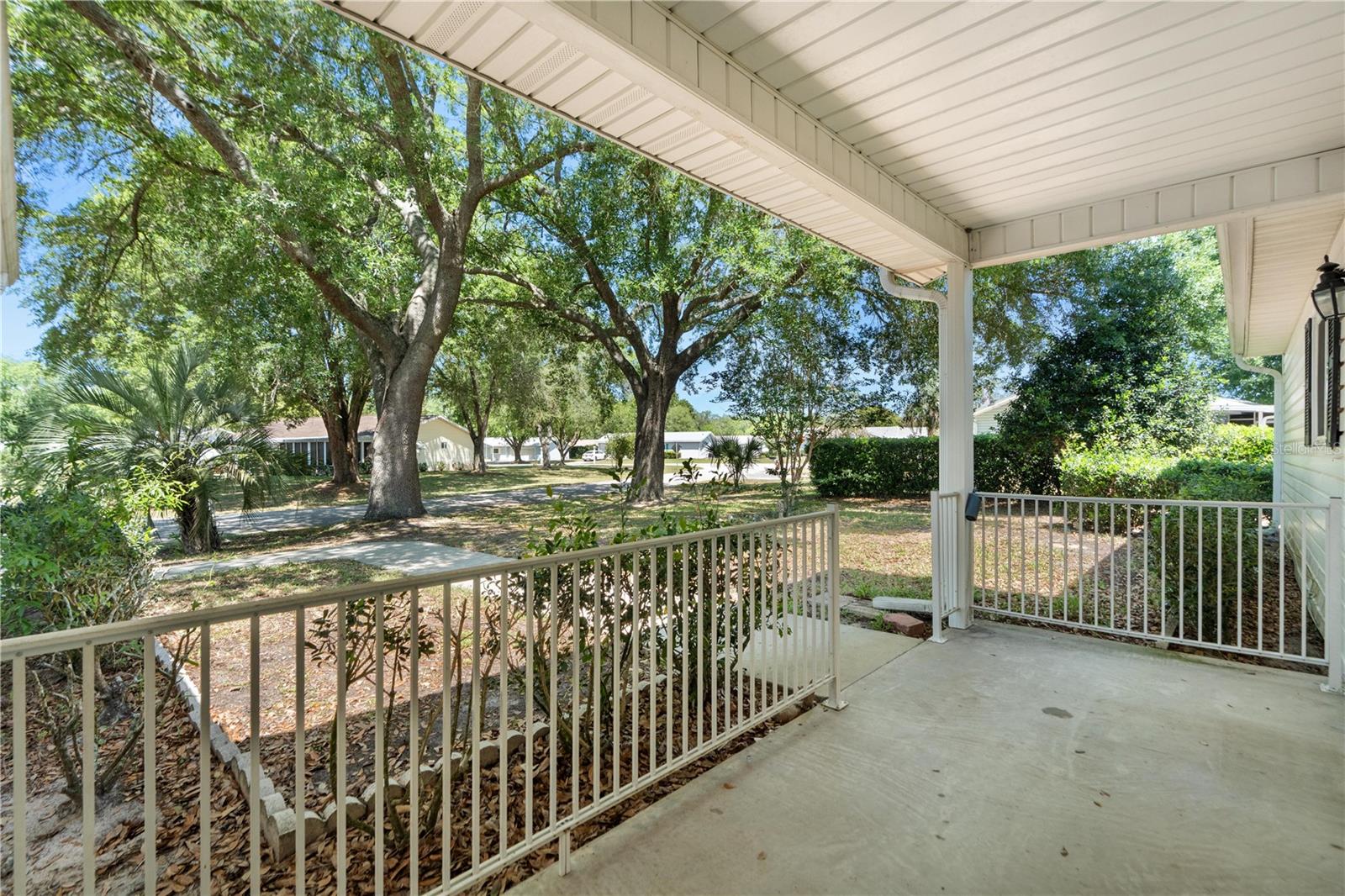 SPRUCE CRK 04 - Residential