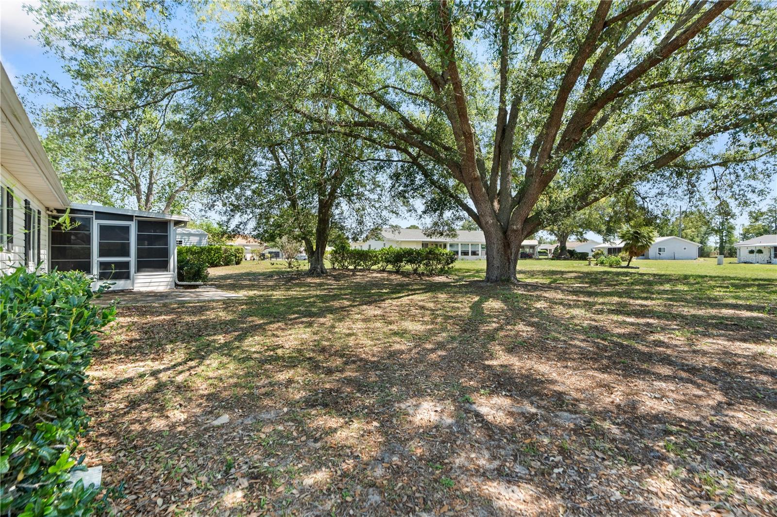 SPRUCE CRK 04 - Residential