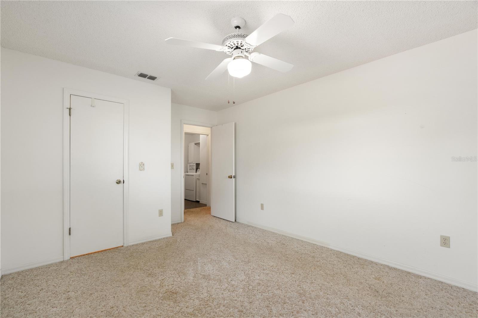 SPRUCE CRK 04 - Residential