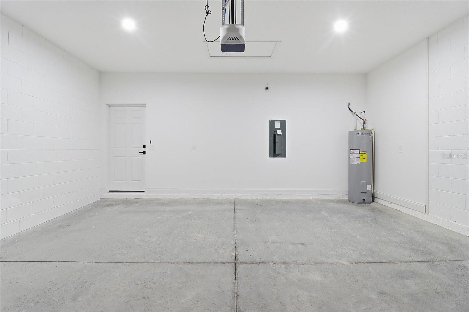 CITRUS SPGS UNIT 27 - Residential