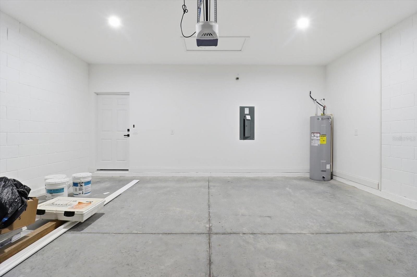 CITRUS SPGS UNIT 27 - Residential