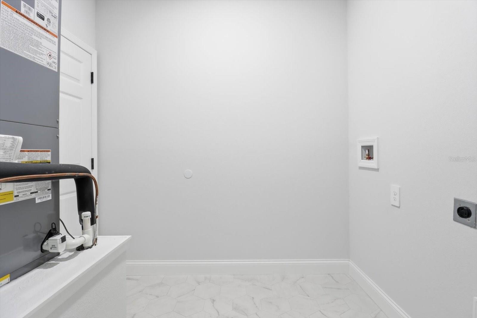 CITRUS SPGS UNIT 27 - Residential