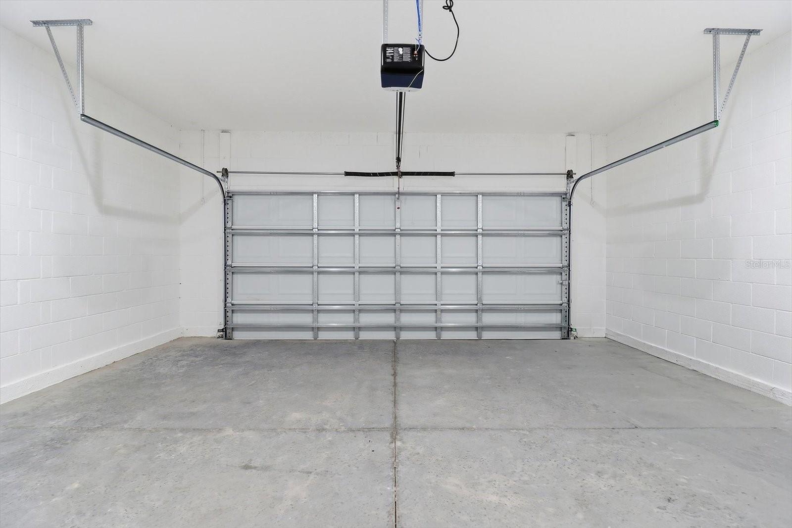 CITRUS SPGS UNIT 27 - Residential