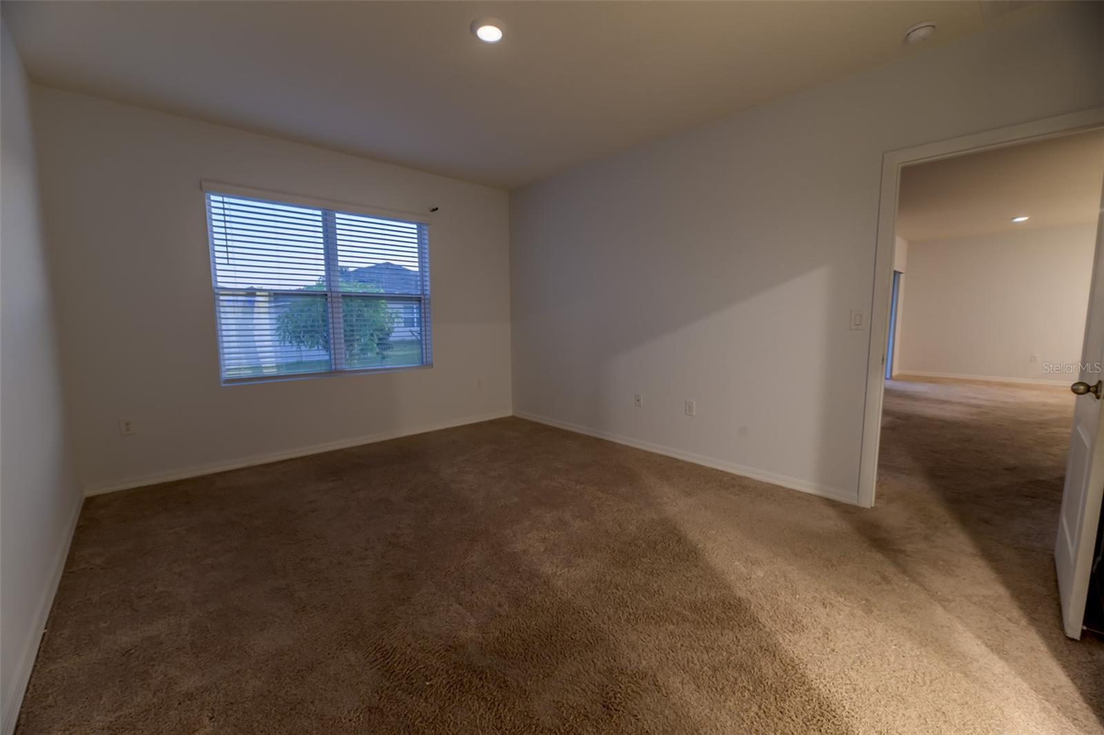 LUCERNE PARK RESERVE - Residential