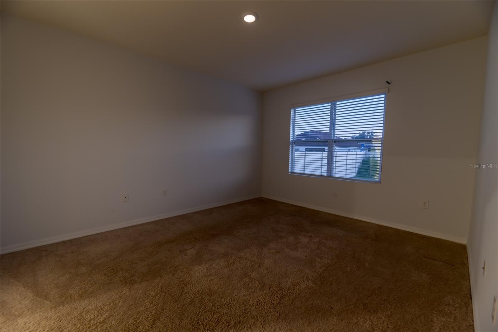 LUCERNE PARK RESERVE - Residential