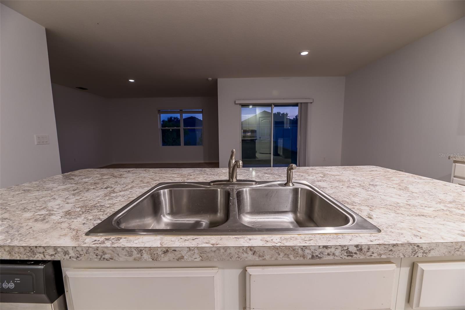 LUCERNE PARK RESERVE - Residential