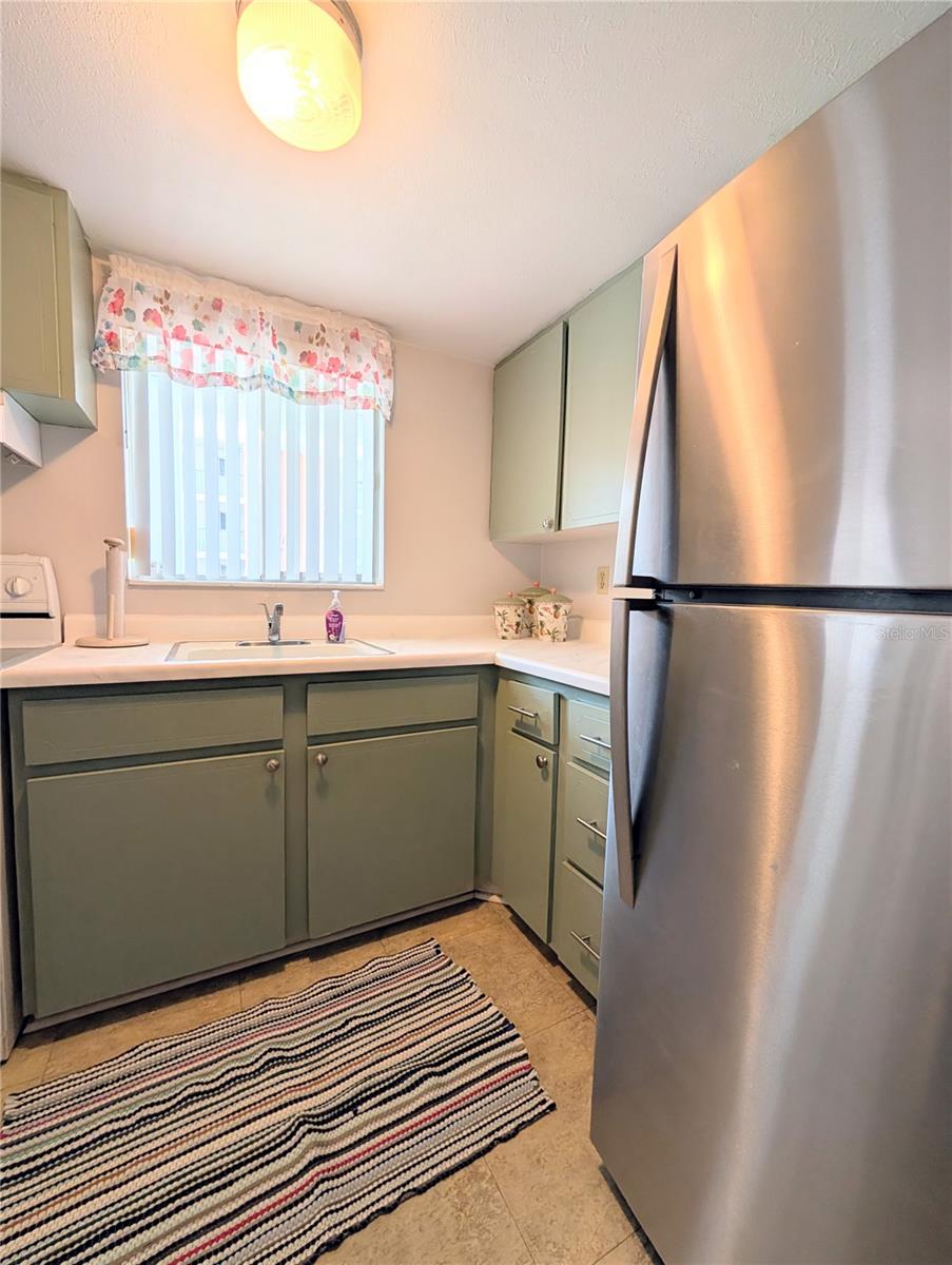 THE FOURTH BAYSHORE - Residential