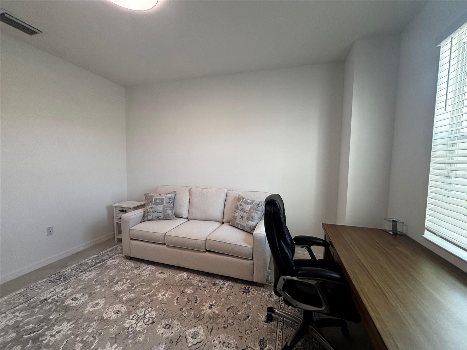 WELLEN  GOLF & COUNTRY CLUB - Residential Lease