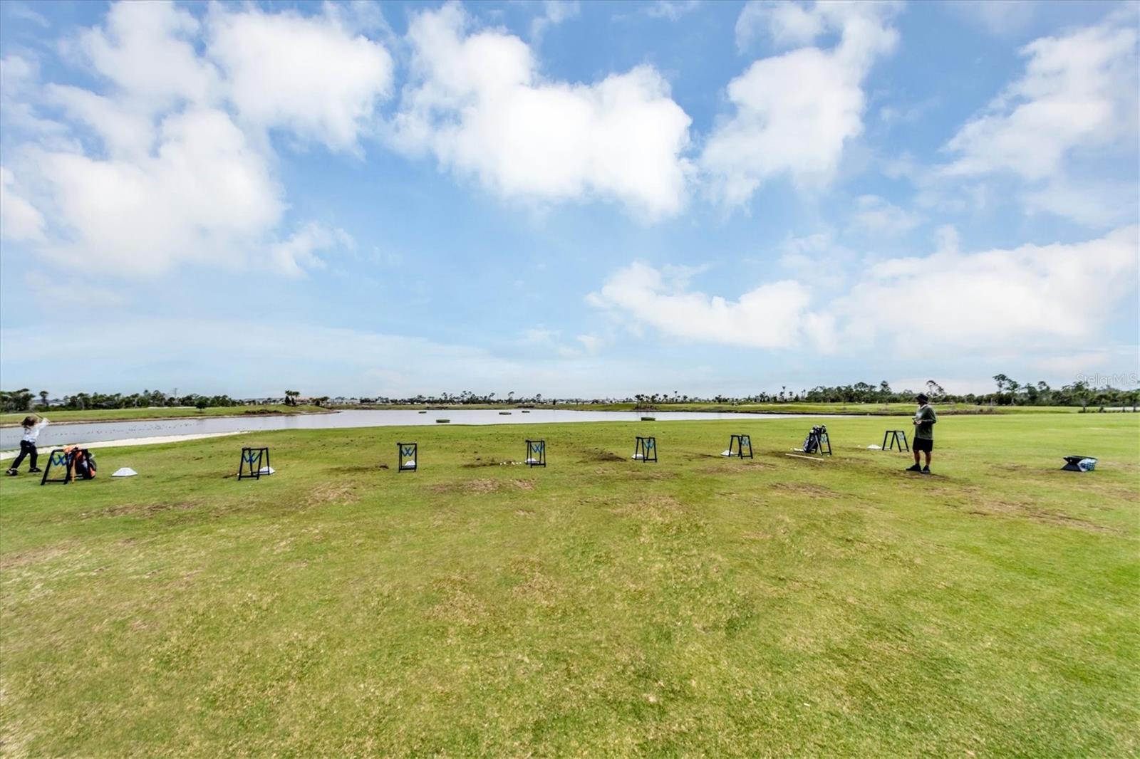 WELLEN  GOLF & COUNTRY CLUB - Residential Lease