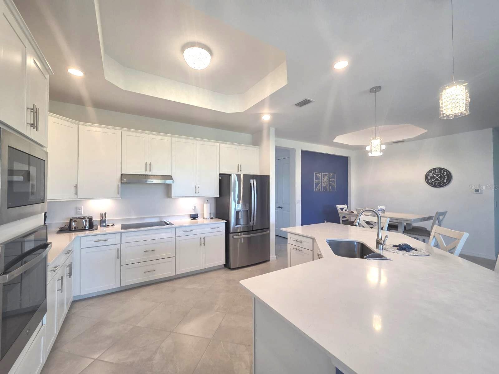 WELLEN  GOLF & COUNTRY CLUB - Residential Lease