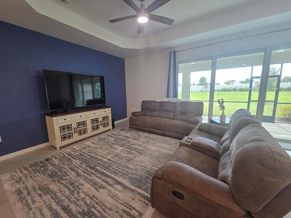 WELLEN  GOLF & COUNTRY CLUB - Residential Lease