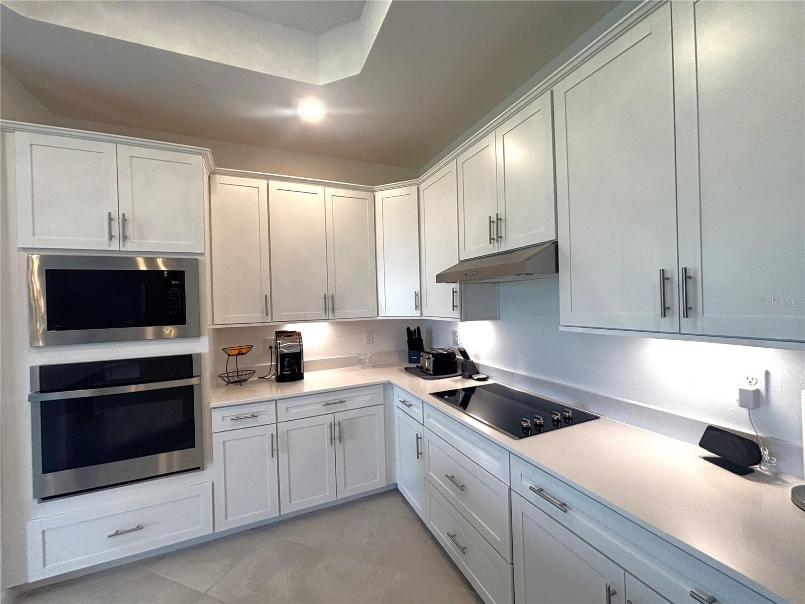 WELLEN  GOLF & COUNTRY CLUB - Residential Lease