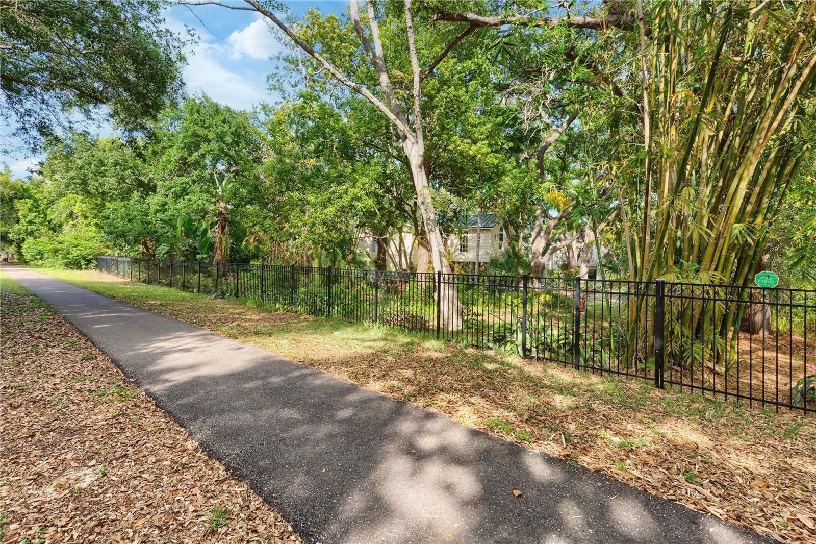 CRYSTAL BEACH - Residential