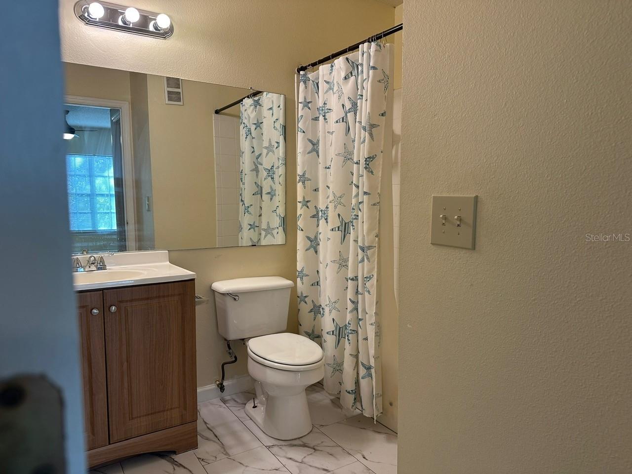 SUNSET LAKE CONDOMINIUM - Residential