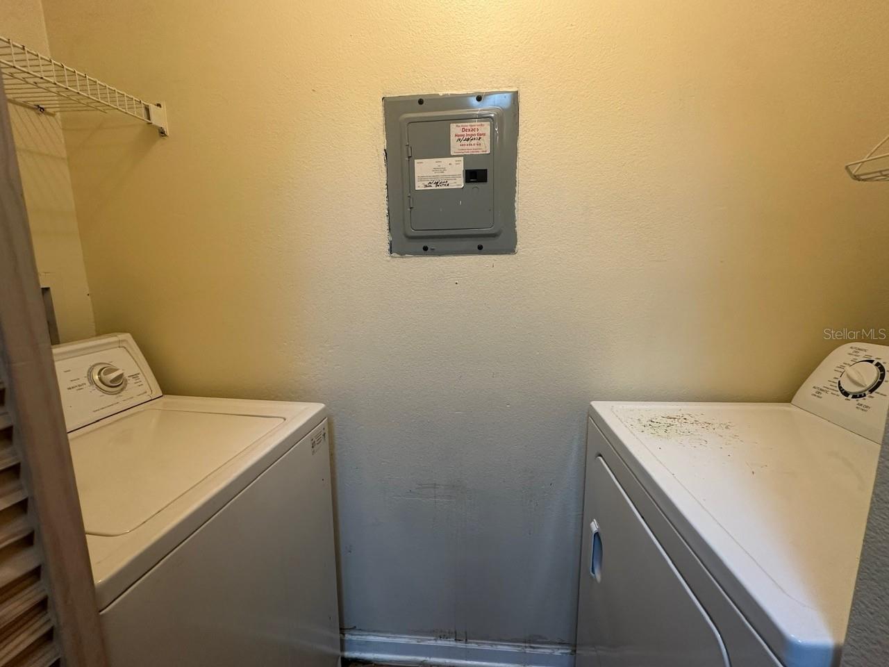 SUNSET LAKE CONDOMINIUM - Residential