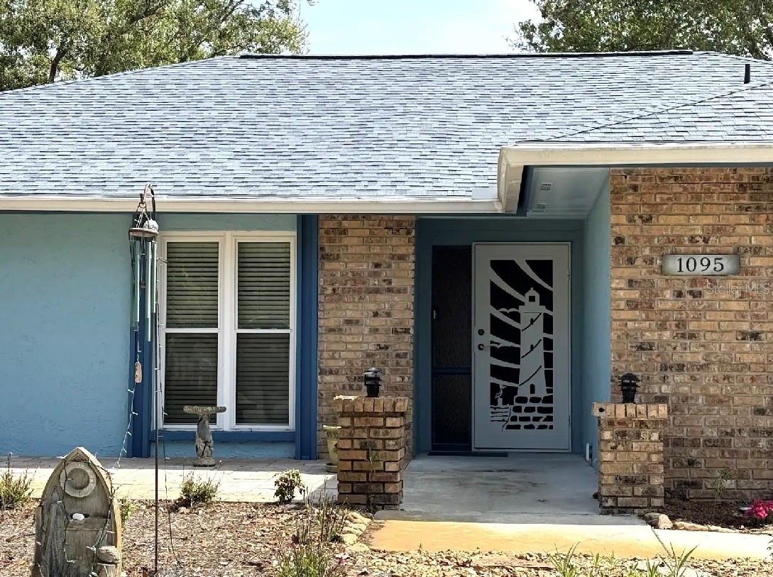 1095 GRAN PASEO DRIVE