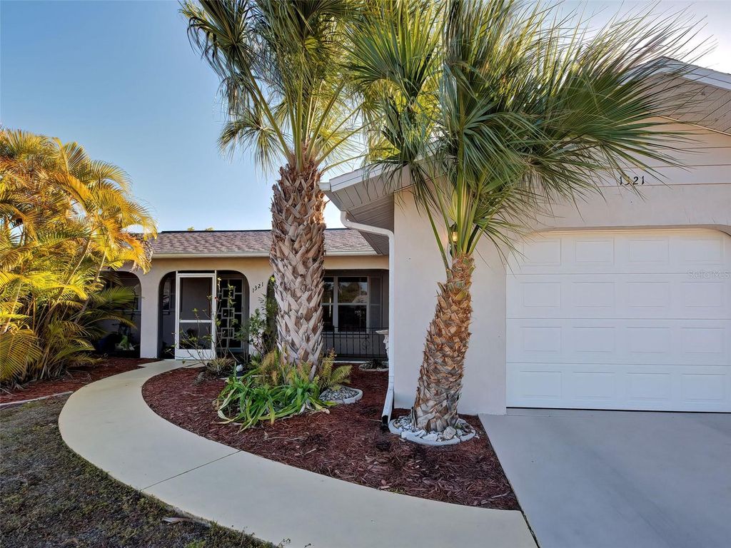 Photo of 1321 Washington Drive, Englewood, FL 34224 (MLS # D6146022)