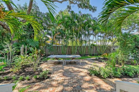 A home in SARASOTA