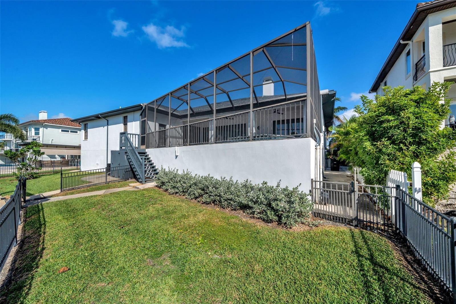 ISLAND ESTATES OF CLEARWATER - Residential