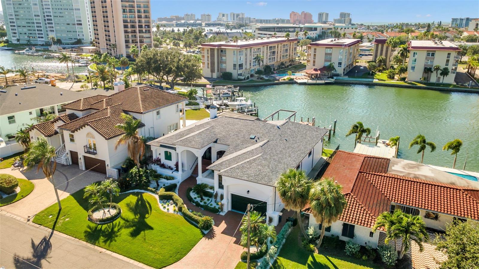 ISLAND ESTATES OF CLEARWATER - Residential