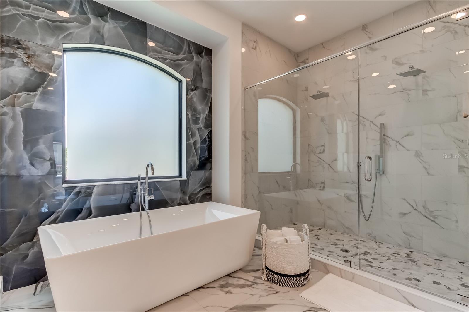 ISLAND ESTATES OF CLEARWATER - Residential