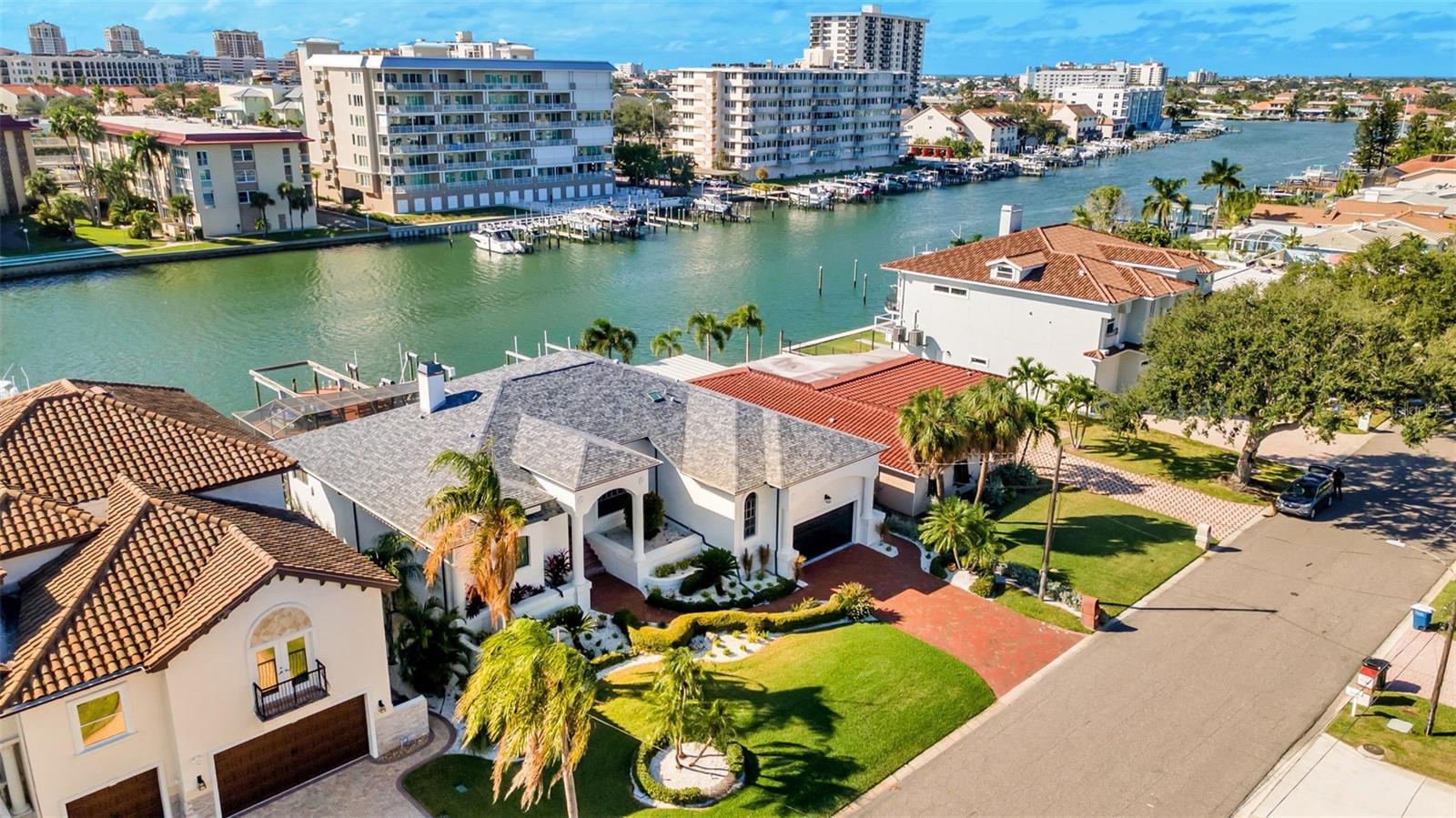 ISLAND ESTATES OF CLEARWATER - Residential