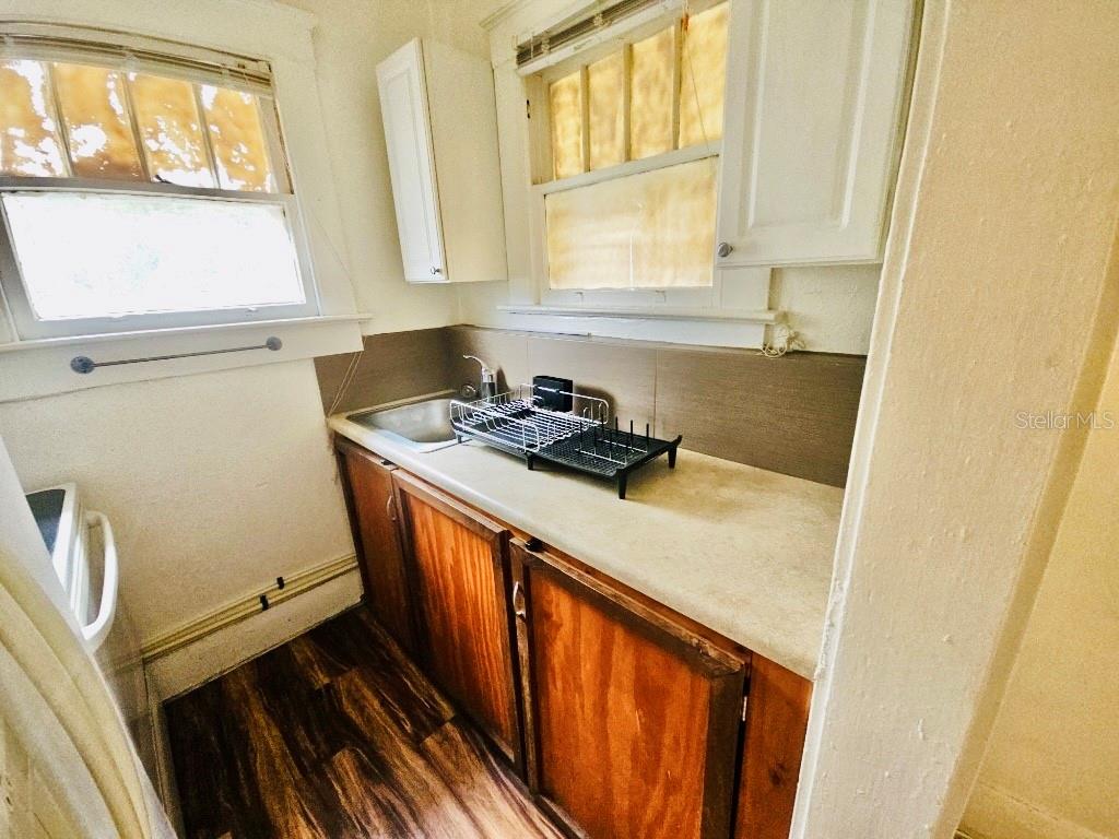 RICHARDS SUB - Residential Lease