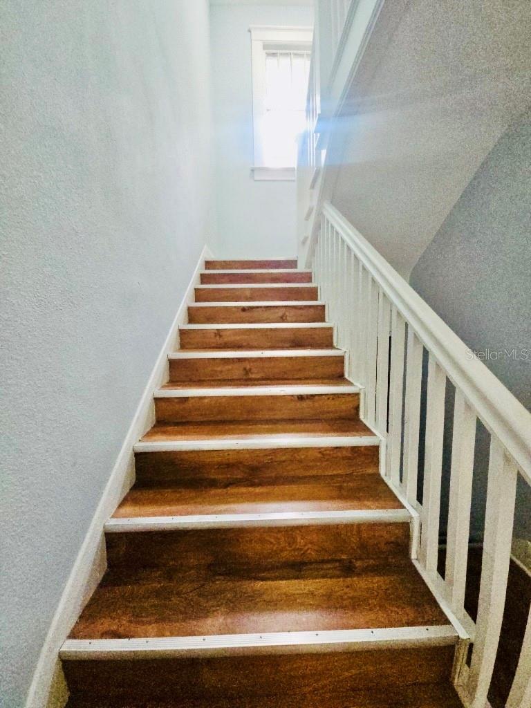 RICHARDS SUB - Residential Lease