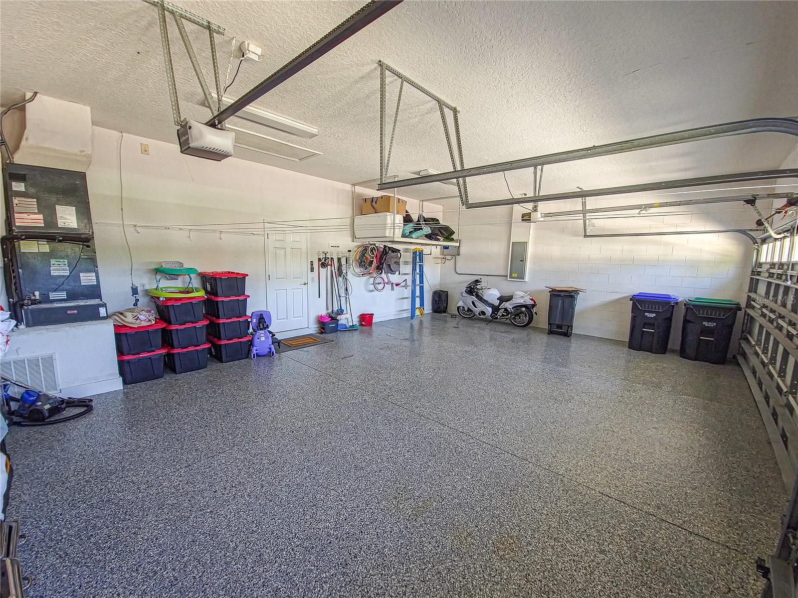 HUNTERS CREEK TR 515 PH 01 & - Residential