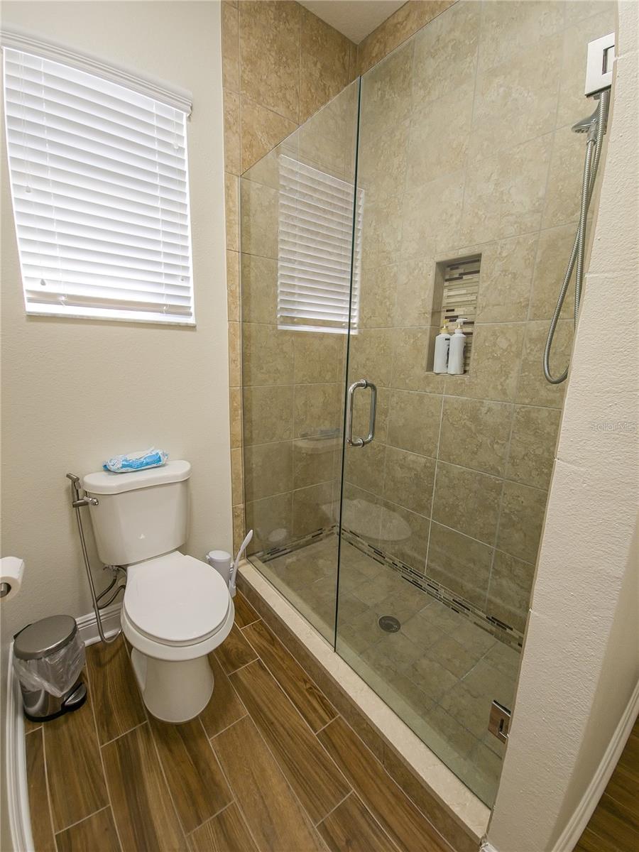 HUNTERS CREEK TR 515 PH 01 & - Residential