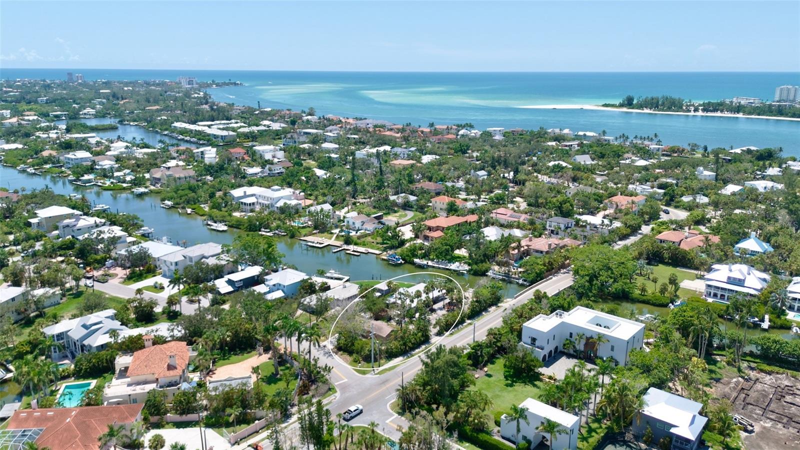 BAY ISLAND - Residential