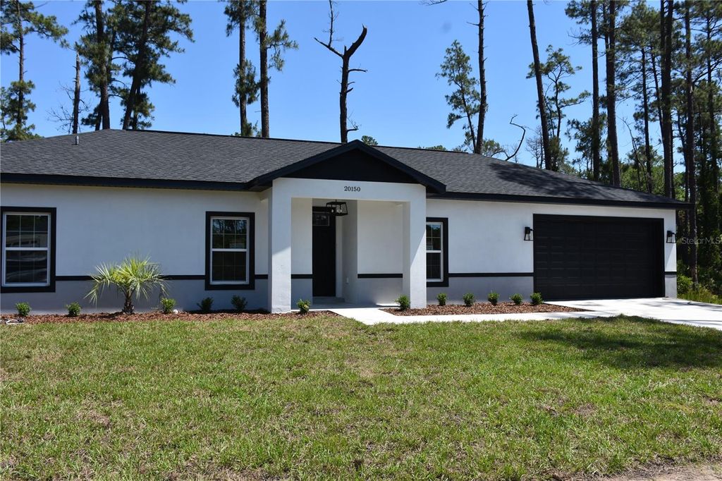 Photo of 20150 Willow Circle, Mount Dora, FL 32757 (MLS # G5112411)
