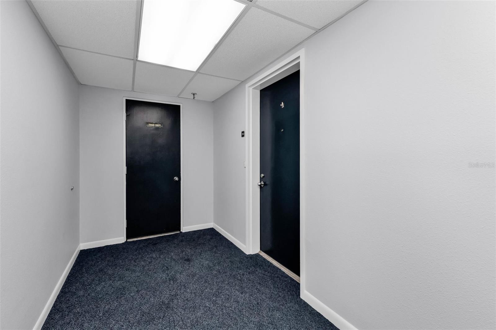 PROMENADES EAST - Residential