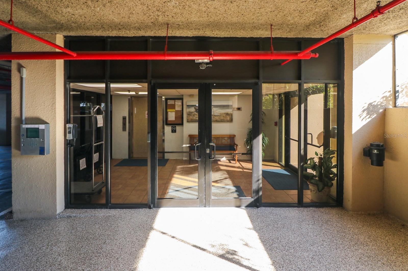 PROMENADES EAST - Residential