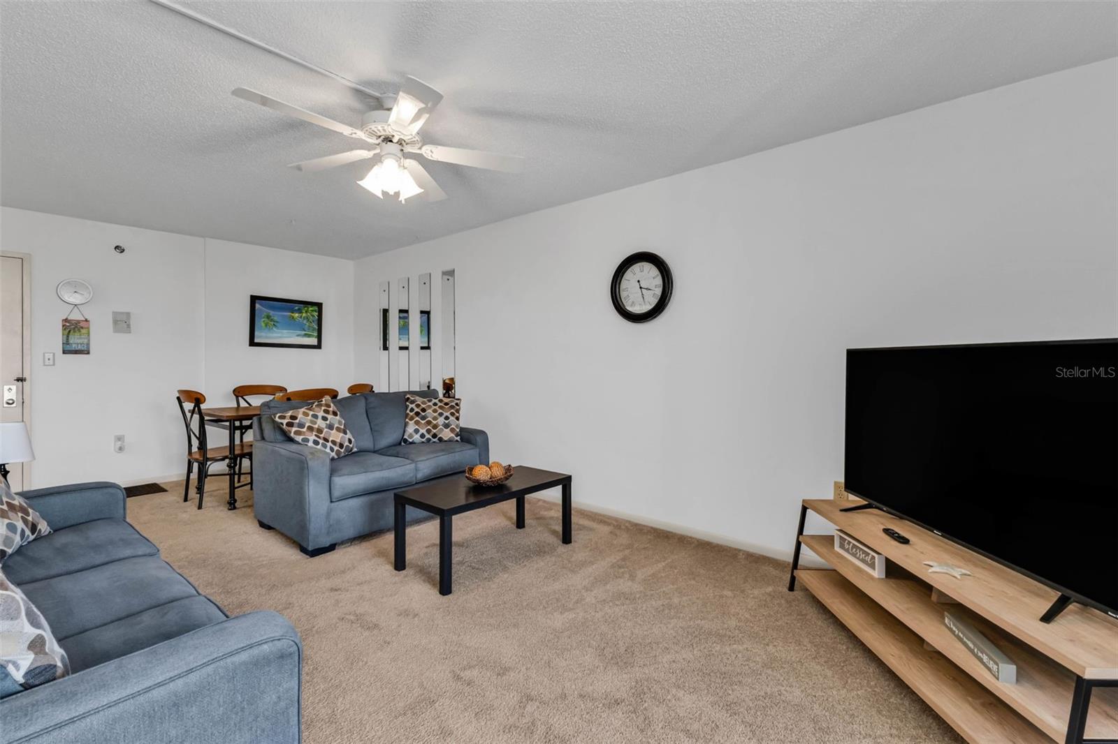 PROMENADES EAST - Residential